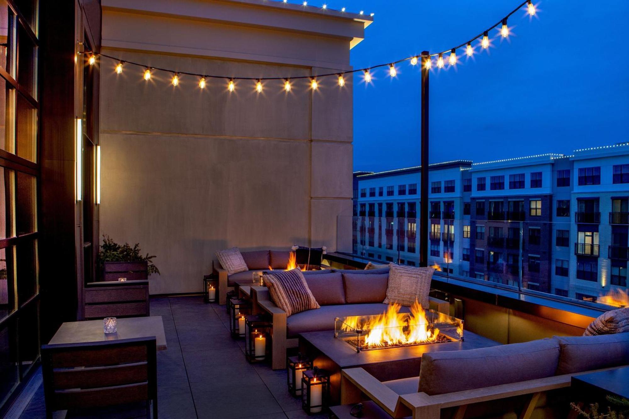 The Artisan At Tuscan Village, Salem, Nh, A Tribute Portfolio Hotel Exterior foto